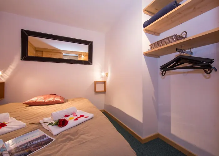 Grand Roc - Ancolies 218 - Happy *