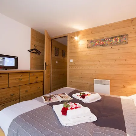 Grand Roc A218 From Slopes 150m, View & Parking - Happy Appartement Chamonix