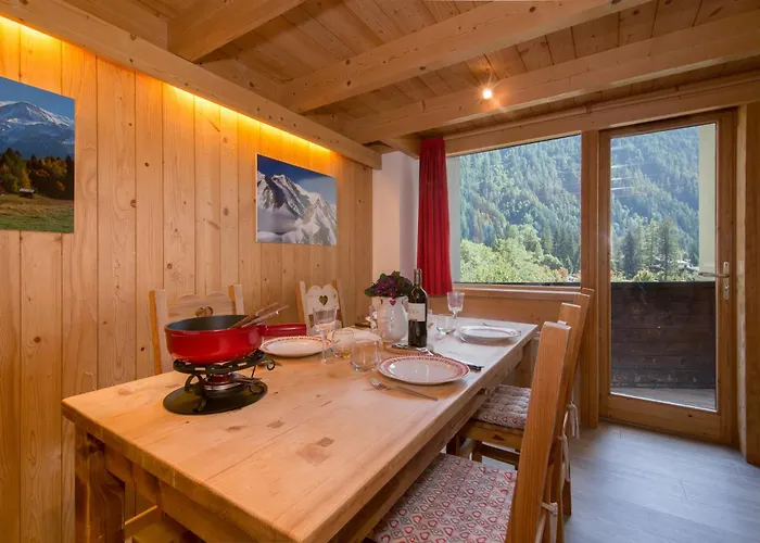 Grand Roc - Ancolies 218 - Happy * Chamonix