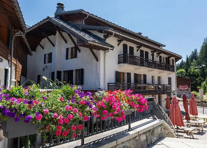 Grand Roc - Ancolies 218 - Happy * Chamonix